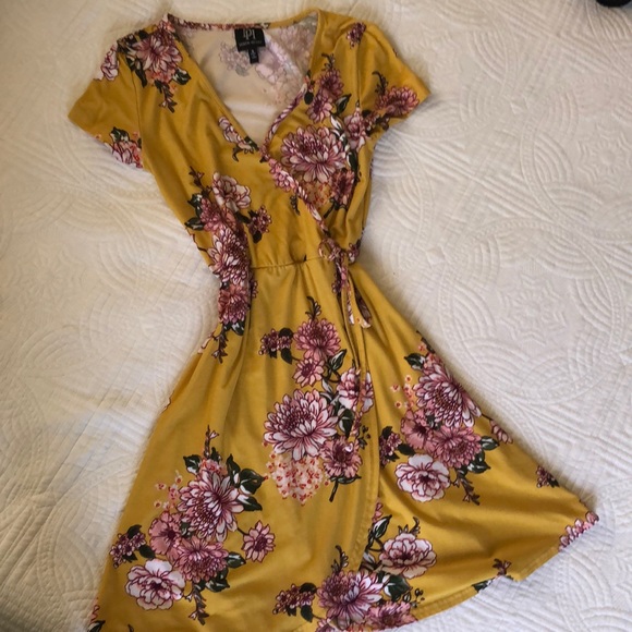 yellow floral summer dress
